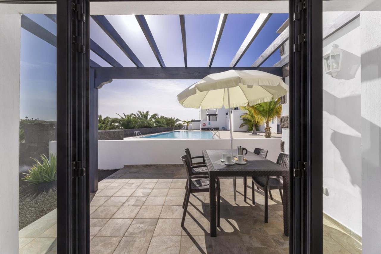 Casa Alma - Vipvipvillas Playa Blanca  Exterior photo